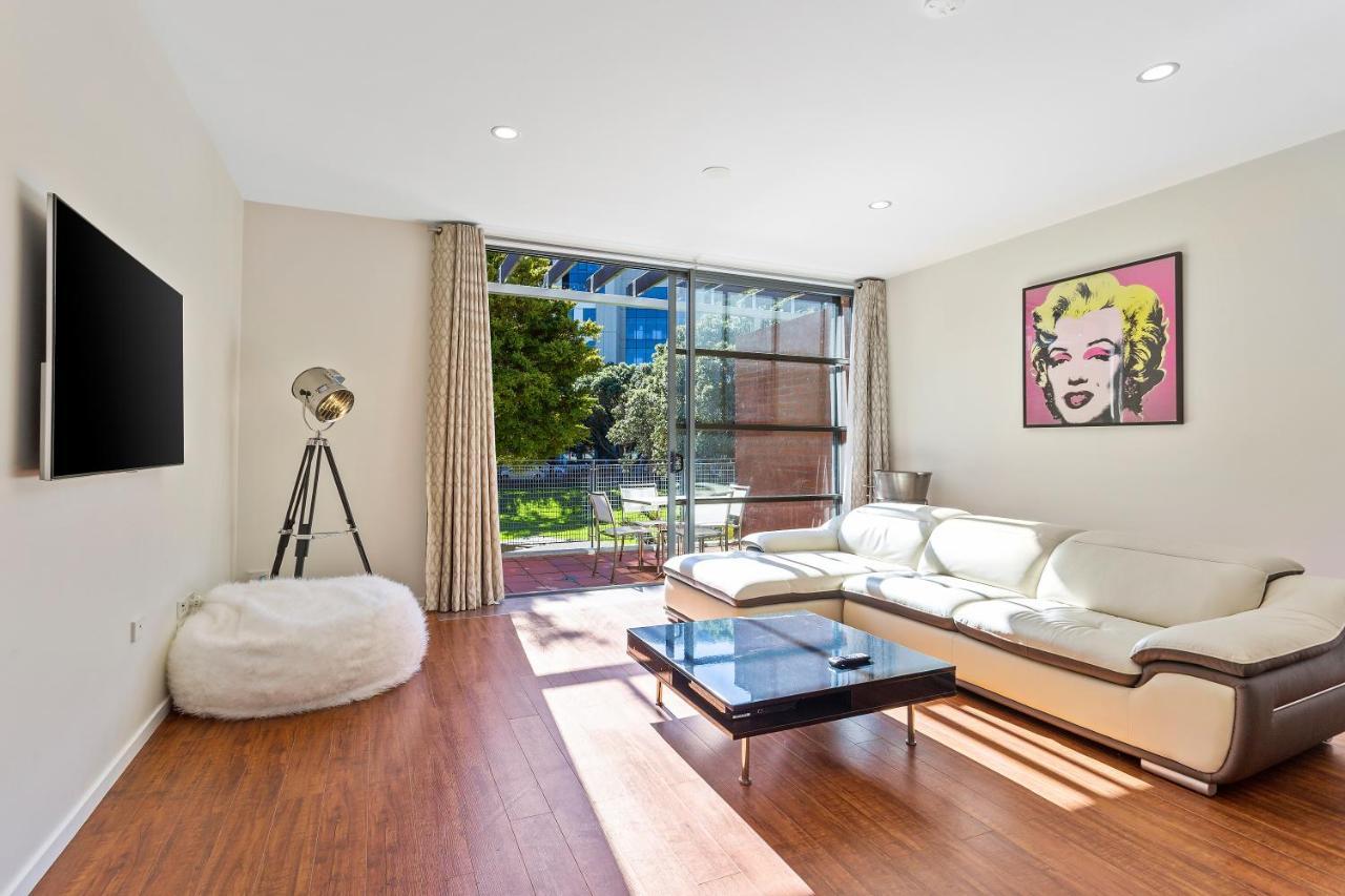 Sleek Modern Pad Next To Spark Arena Free Parking Auckland Luaran gambar
