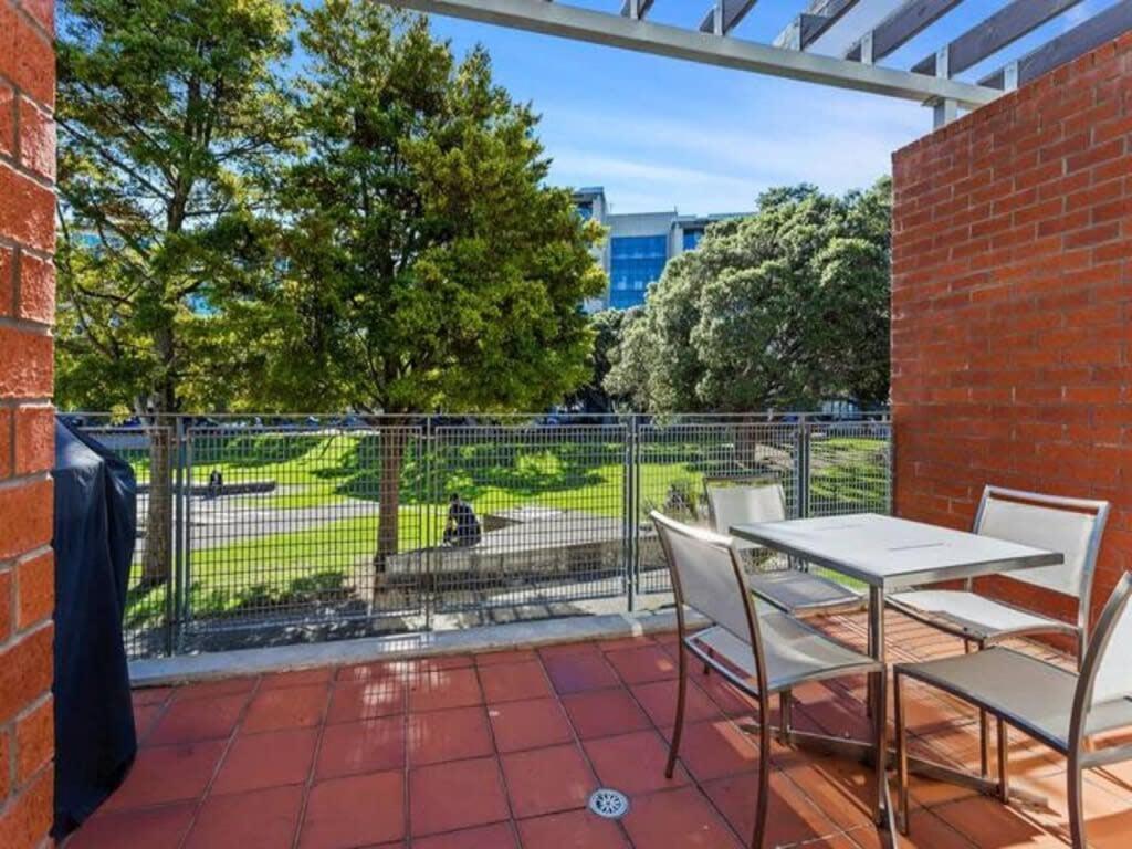 Sleek Modern Pad Next To Spark Arena Free Parking Auckland Luaran gambar
